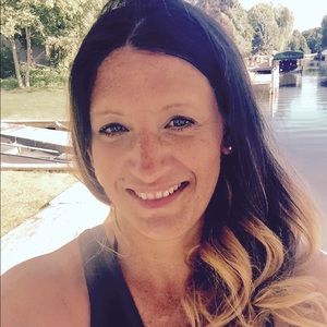 Meet your Posher, Rebecca